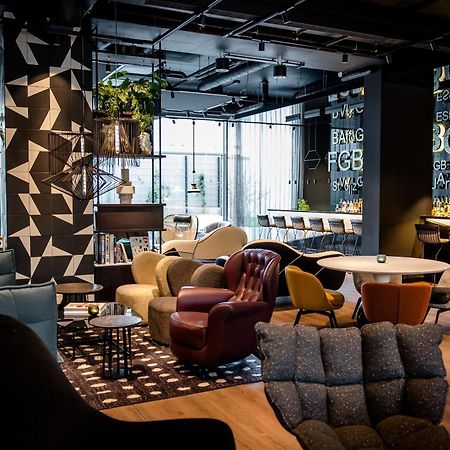 Motel One كارلسروه المظهر الخارجي الصورة