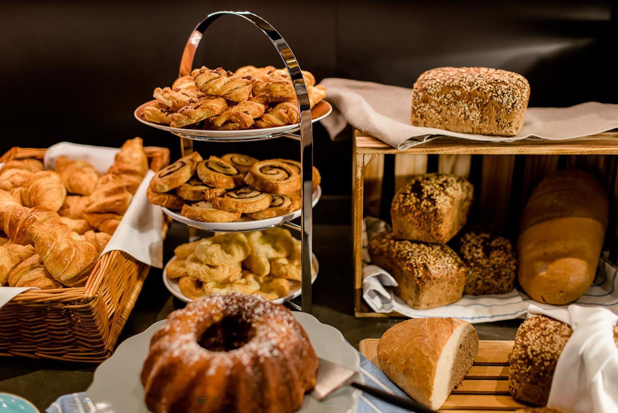 Motel One كارلسروه المظهر الخارجي الصورة