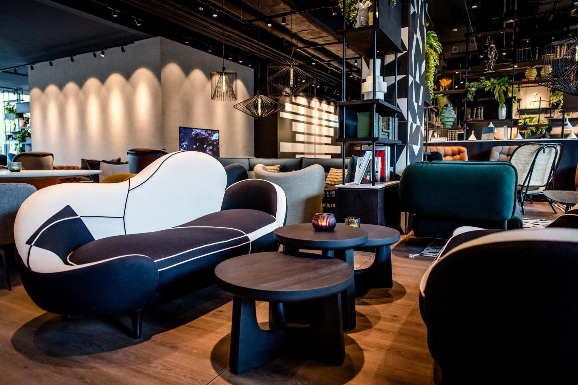Motel One كارلسروه المظهر الخارجي الصورة
