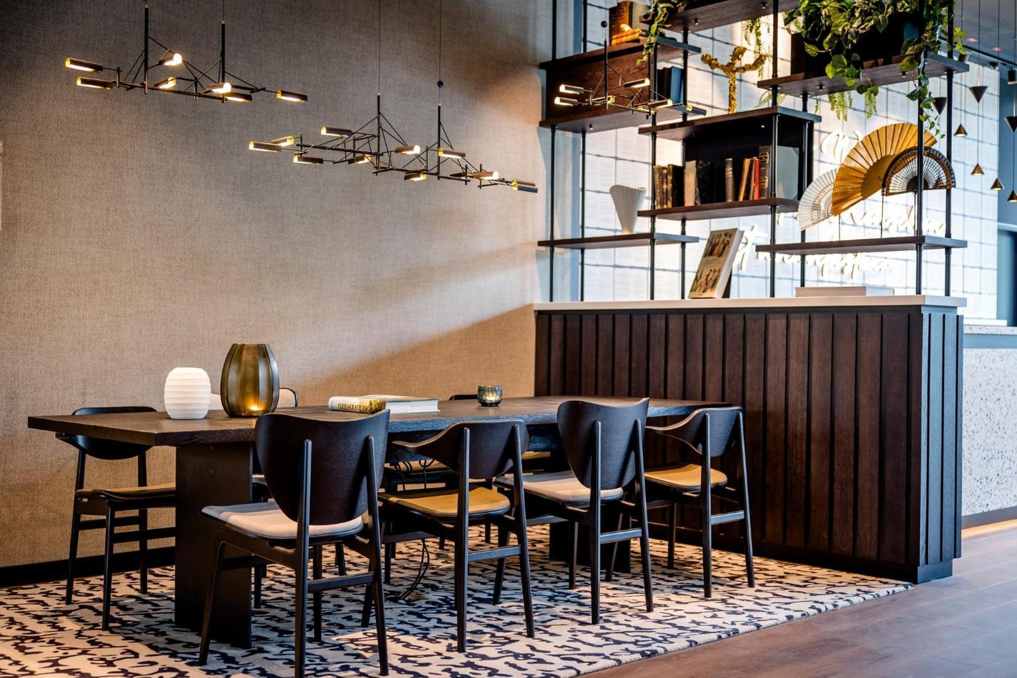 Motel One كارلسروه المظهر الخارجي الصورة