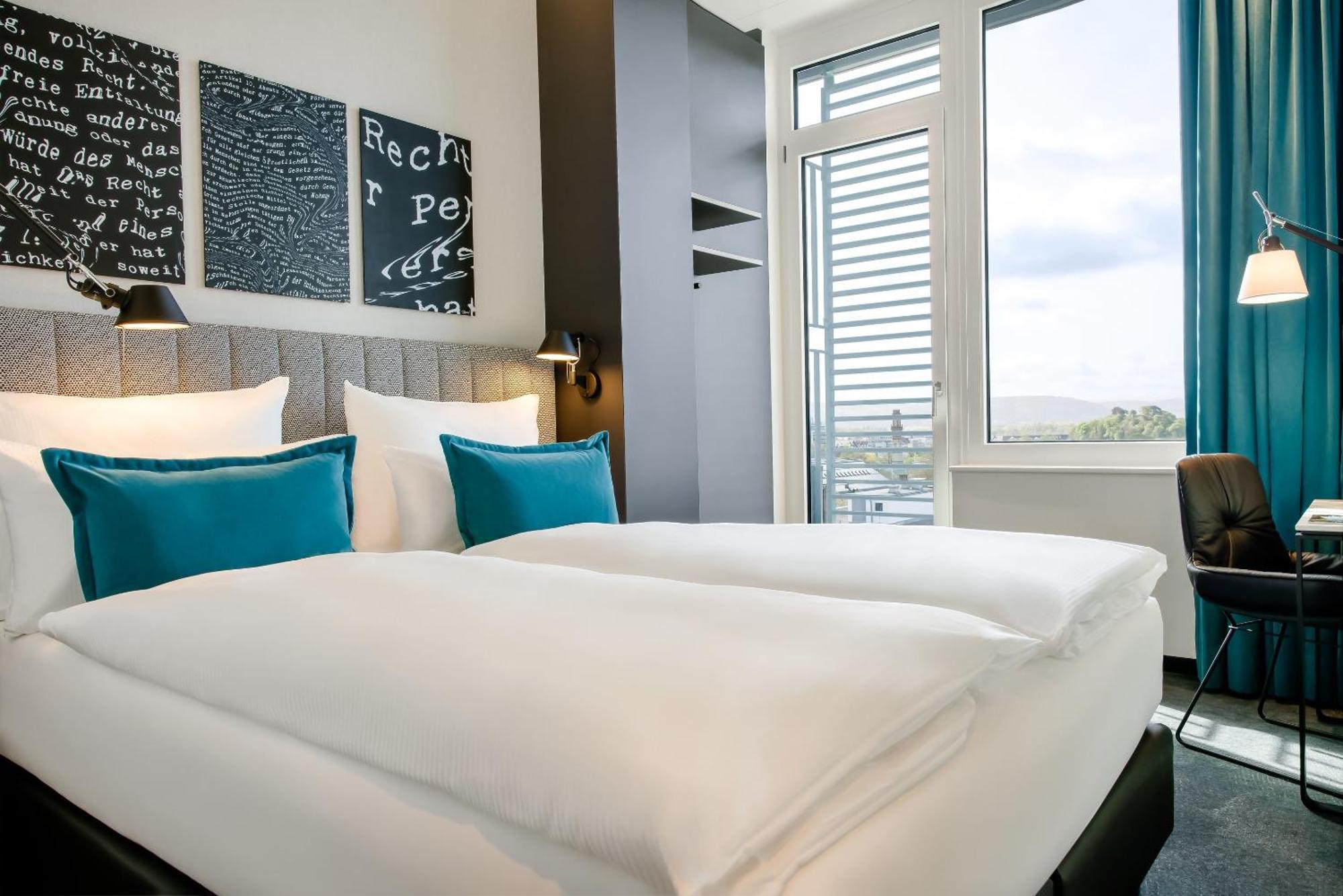 Motel One كارلسروه المظهر الخارجي الصورة