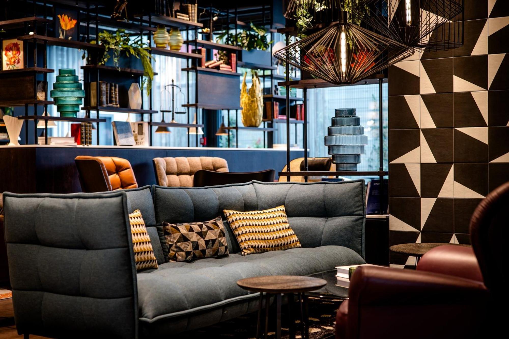 Motel One كارلسروه المظهر الخارجي الصورة