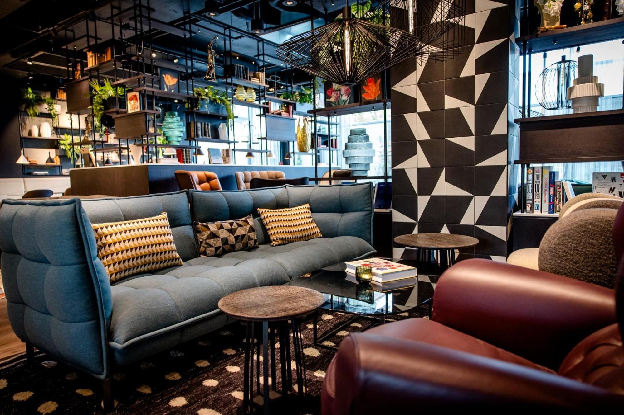Motel One كارلسروه المظهر الخارجي الصورة