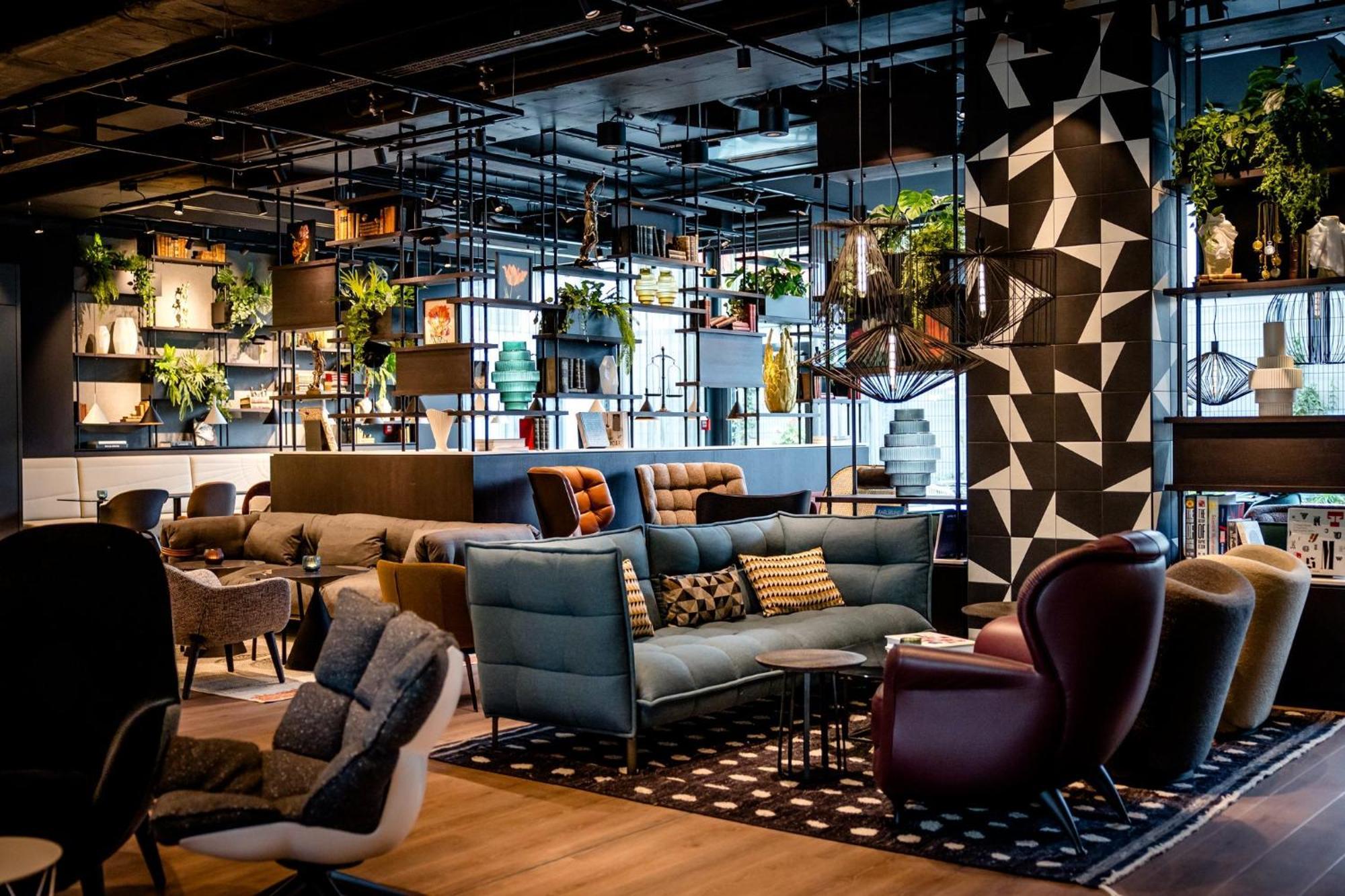 Motel One كارلسروه المظهر الخارجي الصورة